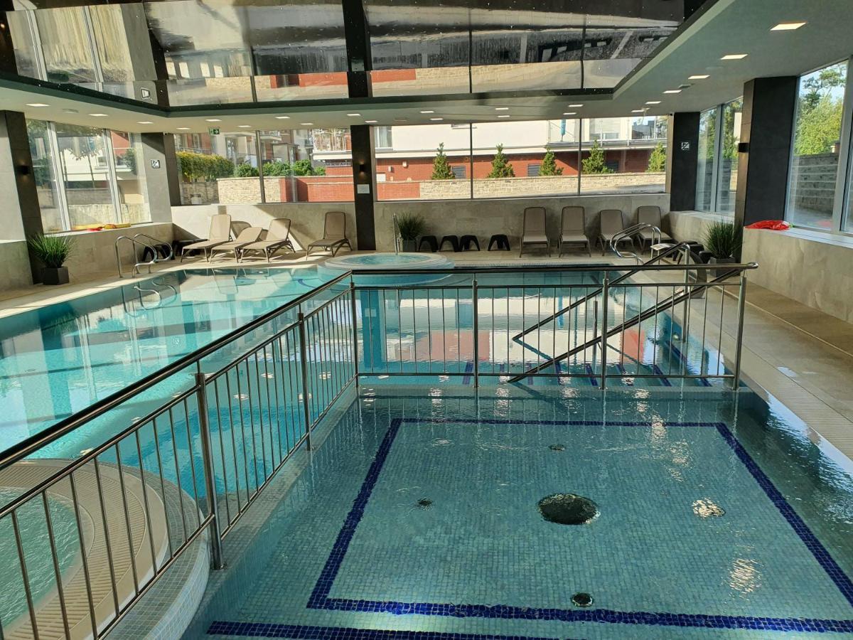 Apartament Szafir W Budynku Basenowym Morska Klifowa ريفال المظهر الخارجي الصورة