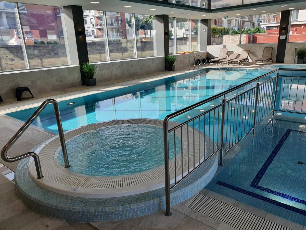Apartament Szafir W Budynku Basenowym Morska Klifowa ريفال المظهر الخارجي الصورة